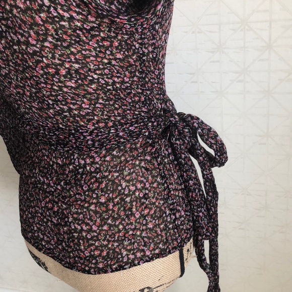 Krisstel Floral wrap style long sleeve blouse sm - Picture 4 of 8